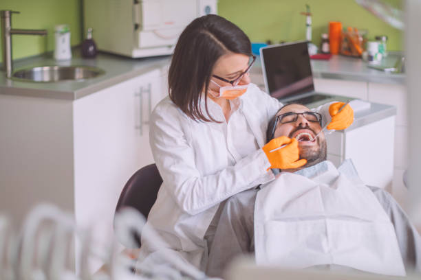 Best Weekend Emergency Dentist in Edwardsburg, MI